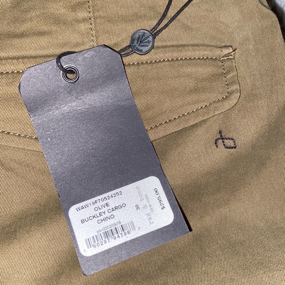 Rag & Bone/JEAN Buckley Chinos size 30 in the color Olive - Picture 9 of 11
